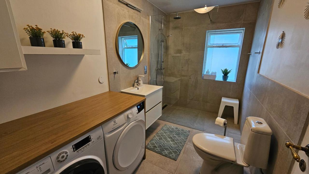 B&B Rooms Husavik 3 Luaran gambar